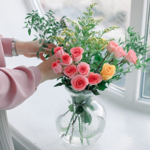 9 советов, как сохранить букет цветов: упаковка, уход, подкормка