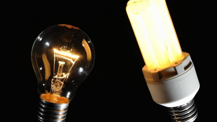 Стоит ли менять обычные лампочки на светодиодные?
