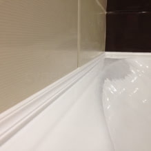 Чем заделать стык между ванной и стеной?